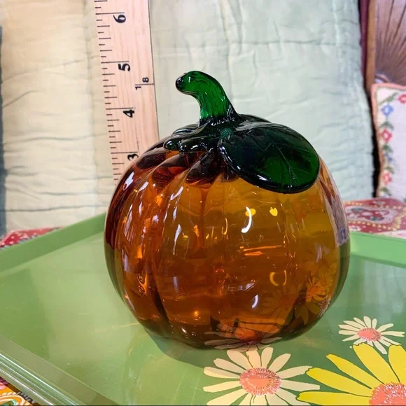 Art Glass Pumpkin - Picture 5 of 9